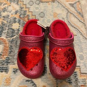 Crocs Heart Sequins